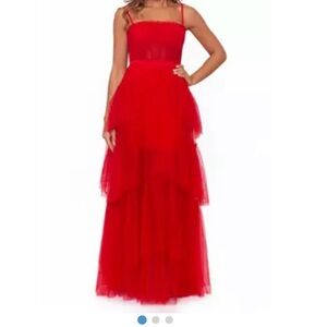 Chic Red Tulle Evening Dress